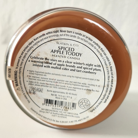Slatkin and Co Spiced Apple Toddy Candle - Picture 2 of 3